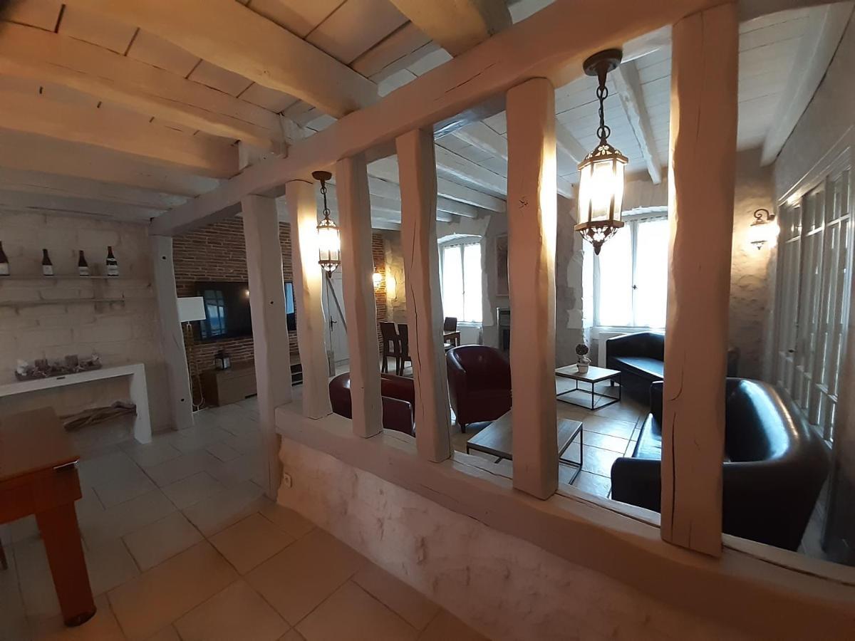 Le Domaine Des Papillons Otel Beaujeu-Saint-Vallier-et-Pierrejux Dış mekan fotoğraf