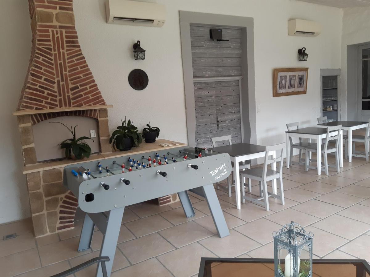Le Domaine Des Papillons Otel Beaujeu-Saint-Vallier-et-Pierrejux Dış mekan fotoğraf